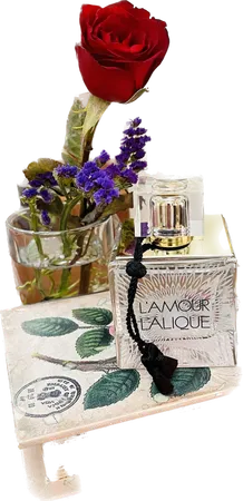 ادو پرفیوم زنانه لالیک مدل Le Amour حجم 100 میلی‌ لیتر