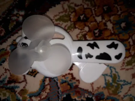 پنکه دستی طرح گاو مدل BL151126