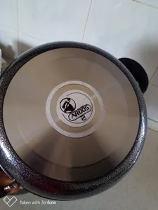 تجریه خرید تابه دو دسته عروس مدل درب فلزی سایز 24