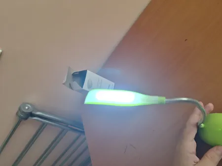 چراغ مطالعه مدل x-7188