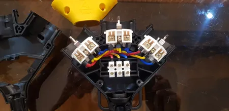 سه راهی صنعتی برق پارسا مدل ip44