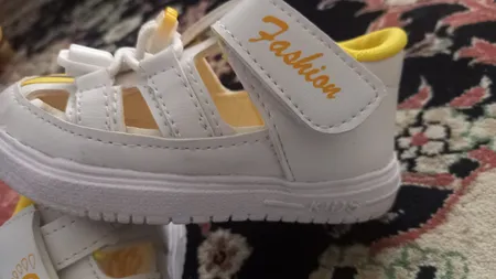 صندل دخترانه مدل 1032YL