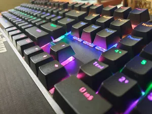 تجریه خرید کیبورد مخصوص بازی مکانیکی رپو مدل V500PRO، مکانیکال سوییچ آبی، Full size، نورپردازی RGB