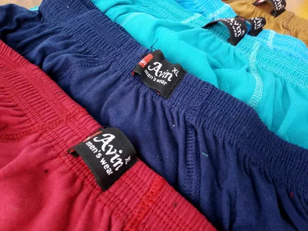 شورت مردانه پوشاک ناطقیان مدل نخ پنبه کد 01 مجموعه 5 عددی