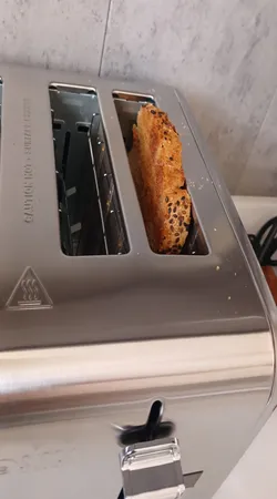 توستر 4 اسلایس روستوک مدل BT-8045