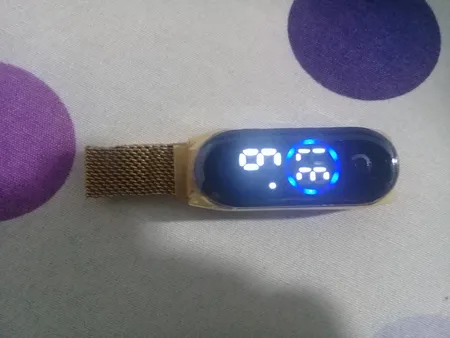 ساعت مچی دیجیتال مدل لمسی 172