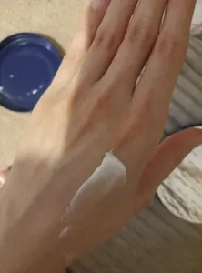 تجریه خرید کرم دست فوق مغذی و آبرسان مورینگا اِمو مدل 2 پوست خشک و حساس کاسه‌ای 250 میلی‌لیتر