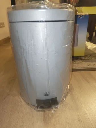 سطل زباله پدالی بهاز کالا کد 16626072 گنجایش 14 لیتر