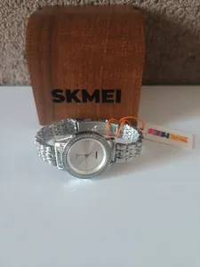 تجریه خرید ساعت مچی عقربه ای زنانه اسکمی مدل 1311 کد 02