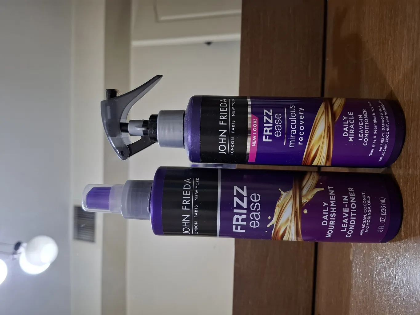ماسک مو جان فریدا مدل Frizz Ease حجم 250 میلی لیتر