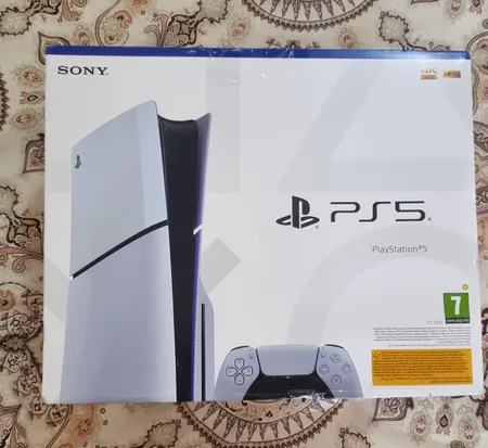کنسول بازی سونی مدل PlayStation 5 Slim ظرفیت یک ترابایت ریجن 2016A اروپا به همراه دسته اضافی و پایه شارژر