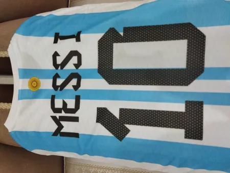 ست پیراهن و شورت ورزشی پسرانه مدل آرژانتین سه ستاره طرح مسی 2023