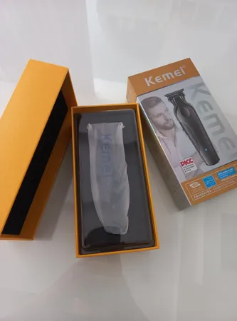 ماشین اصلاح موی صورت کیمی مدل KM-2299+5Vadapter