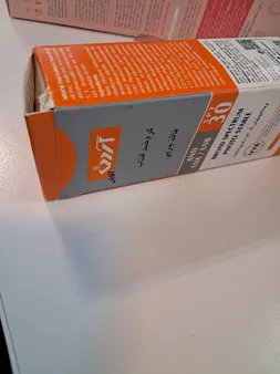 کرم ضدآفتاب آقایان آردن SPF30 وزن 60 گرم