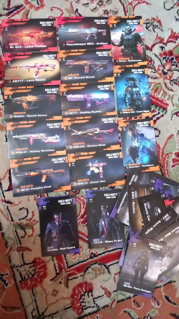 اسباب بازی شانسی مونگا مدل کال آف دیوتی مجموعه 6 عددی