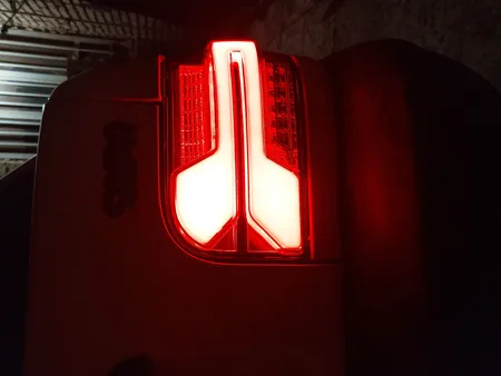 چراغ خطر عقب خودرو ان جی کو کد 131lagini مناسب برای پراید 131 بسته دو عددی