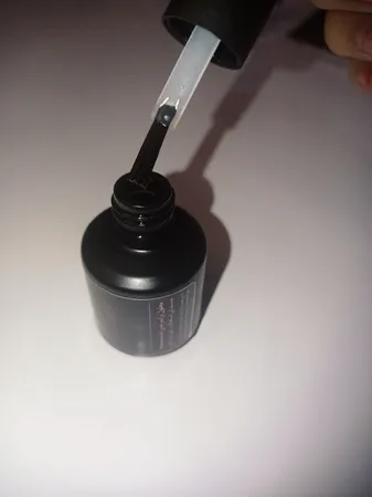 پرایمر کاشت ناخن سینوهه مدل Acid Free حجم 18 میلی لیتر