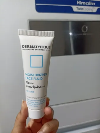 فلوئید آبرسان درماتیپیک مدل ANTI-POLLUTION حجم ۵۰ میلی‌لیتر