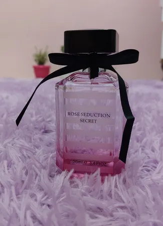 ادو پرفیوم زنانه فراگرنس ورد مدل Rose Seduction Secret حجم 100 میلی لیتر