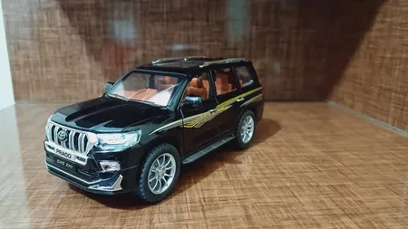 ماکت ماشین چه ژی مدل پرادو کد 2021