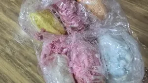 تجریه خرید کوکتل پدیکور اور مدل دونات وزن 130 گرم بسته 6 عددی