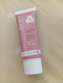 کرم روشن کننده راکوتن مدلLightening حجم 40 میلی لیتر