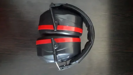 محافظ گوش اخوان مدل ونوس کد 740