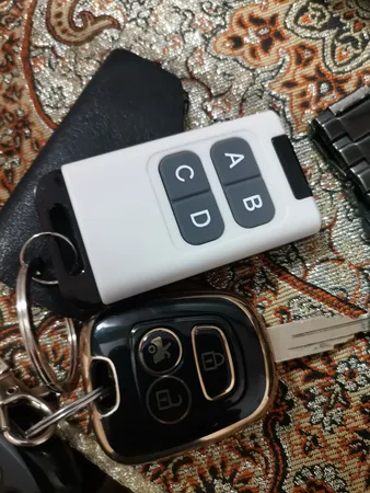 ریموت بلوتوثی مدل B01