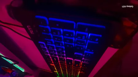 کیبورد گیمینگ تسکو مدل TK 8031، سوییچ ممبران، Full-Size، نورپردازی RGB