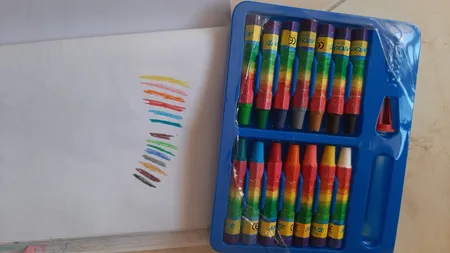 پاستل روغنی 2+12 رنگ آریا کد 2027