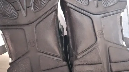 کفش پیاده‌روی مدل J2-Bk