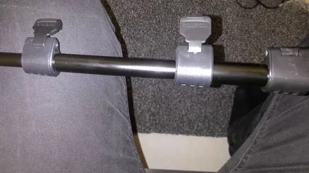 پایه مونوپاد مدل YT-1288 به همراه ریموت با قابلیت Zoom