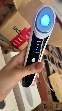 دستگاه پاکسازی پوست آی او ان مدل 01