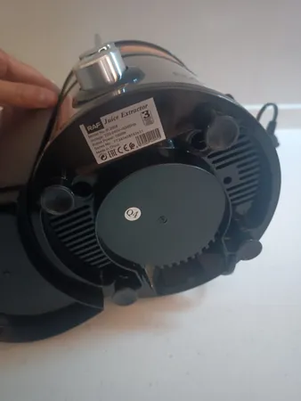 آبمیوه گیری راف مدل 2806