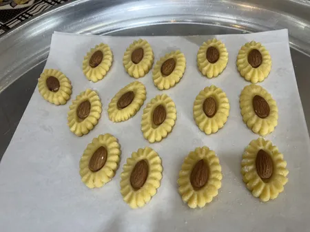 قالب شیرینی به گز مدل گل مجموعه 3 عددی