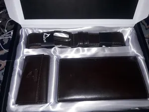 تجریه خرید ست هدیه چرم بارز کد DS1