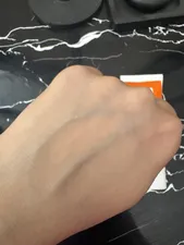 تجریه خرید کرم ضدآفتاب بی‌رنگ درمالیفت مدل SPF50، مناسب پوست‌های چرب، حجم 40 میلی‌لیتر