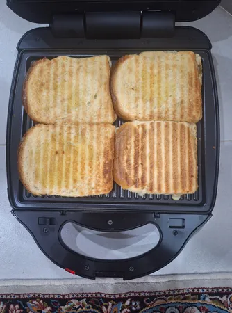 ساندویچ ساز بلک اند دکر مدل TS4130-B5