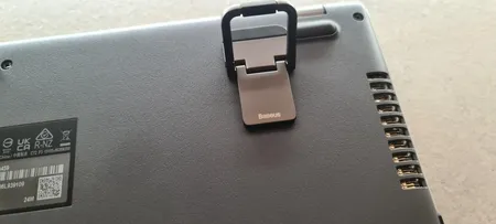 پایه نگهدارنده لپ تاپ باسئوس مدل Slim Laptop Kickstand LUZC000013 بسته 2 عددی