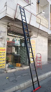 تجریه خرید نردبان 24 پله ماندگار مدل پارس به همراه پایه تعادل