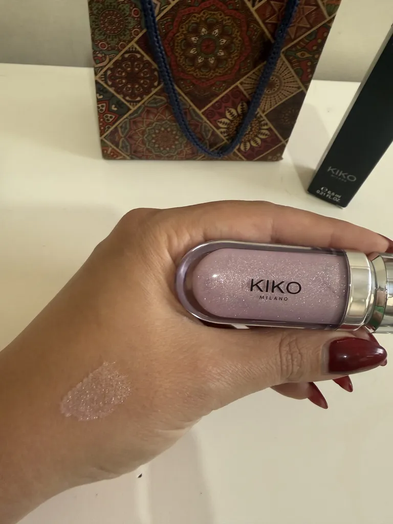 رژ لب مایع کیکو میلانو مدل 3d hydra شماره 27