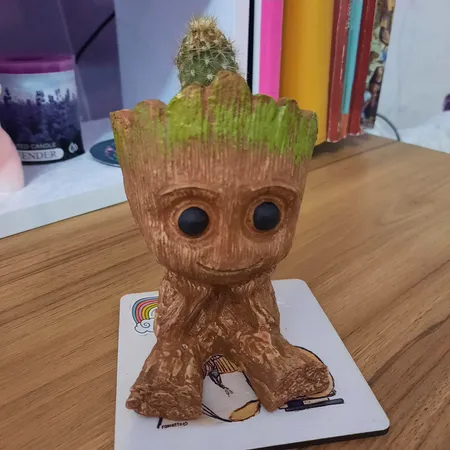 گلدان طرح بچه گروت کد ck118