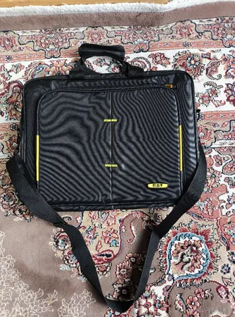 کیف لپ تاپ مدل CT-094 مناسب برای لپ تاپ 15.6 اینچی