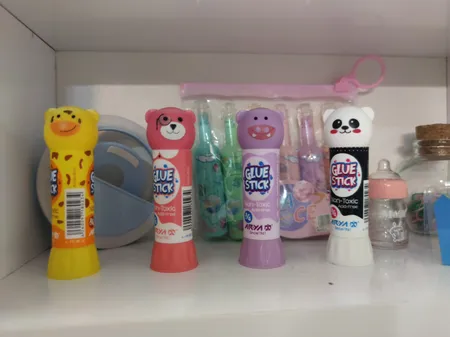 چسب ماتیکی آریا مدل عروسکی بسته 4 عددی