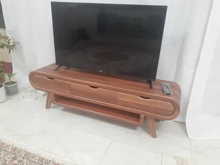 میز تلویزیون کارینو مدل EM160