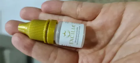 محلول تقویت کننده مژه و ابرو اکسیلیا مدل 2022 حجم 3 میلی لیتر