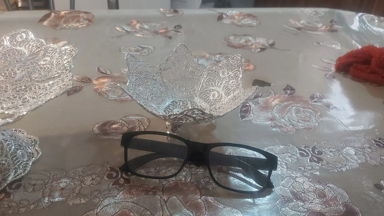 شکلات خوری ملیله کاری مدل شش پر کدC2121