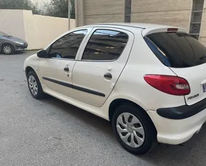 تجریه خرید قالپاق خودرو ابویی کد renger سایز 14 اینچ مناسب برای پژو 405 مجموعه 4 عددی