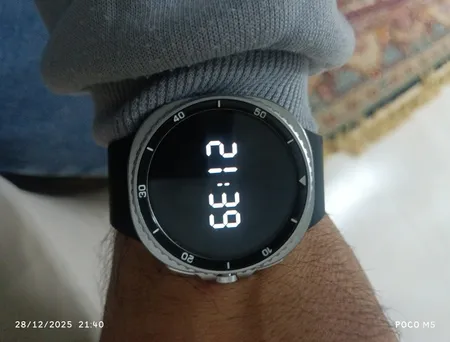 ساعت هوشمند 46 میلی‌متری وونک مدل Galaxy 8 با بند سیلیکون