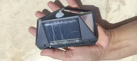 چراغ خورشیدی مدل SH-114B